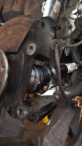 #mecanica #oficina #oficinamecanica #carros #car #viralvideotiktok #videos #mechanic #work #confianca #qualidade 