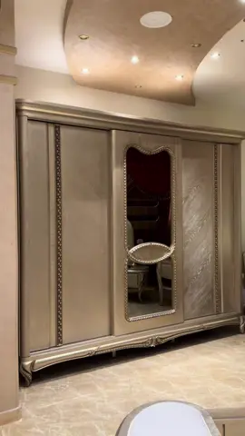 زود غرفة نومك بتحفة فنية استثنائية بيلخصها النيو كلاسيك وتفاصيل الهاند ميد المتقنة ✨❤️ ارقام التواصل. 01003132388- 01204746749.  01207857708 العنوان: دمياط - الشعراء - بجوار بنزينة الشعراء أوصلنا دلوقتى عن طريق اللوكيشن الخاص بنا 📌 https://bit.ly/3R8Ip8N #ايمن_سعد #اثاث #دمياط #furniture #furnitureswork #design #furnitures