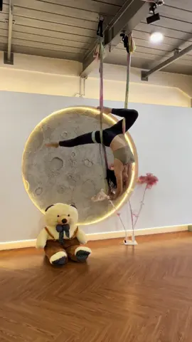 cupid versi easy💫💫 #aerialyogaflow #aerialyogaclass #aerialyogabeginner 