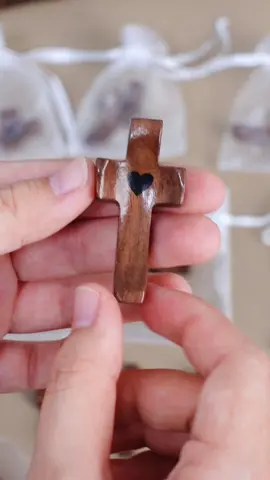 Amen🙏🙏🙏#woodencrosses#decor#homedecor#christiantiktok#miniwoddencross#prayingforyou#religiousgiftideas#foryou#fyp#gift#TikTokShopLoveAtFirstFind 