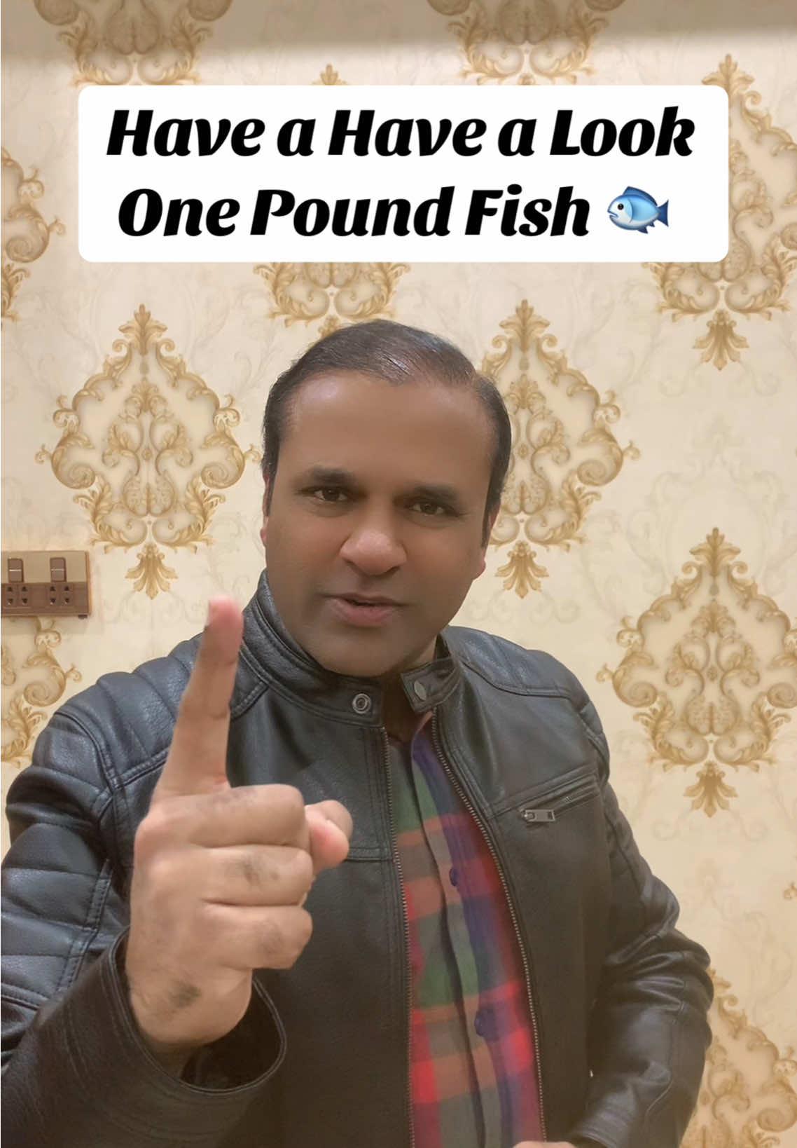 Have a Have a Look  One Pound Fish 🐟❤️😊 #onepoundfish #uk #london #usa #canada #florida #newyork #toronto #sydney #australia #chicago #japan #newzealand #france #korea #miami #onepoundfishman 