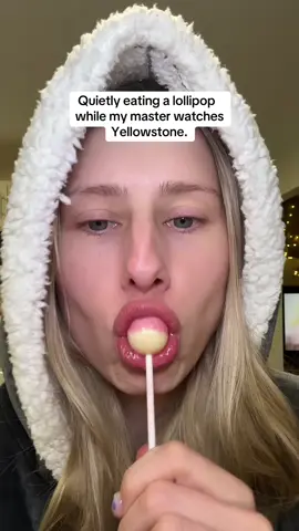 Lollipop, lollipop, oh lolly lolly, lolly, lollypop!  #asmreating #chewingsound #lollipop 