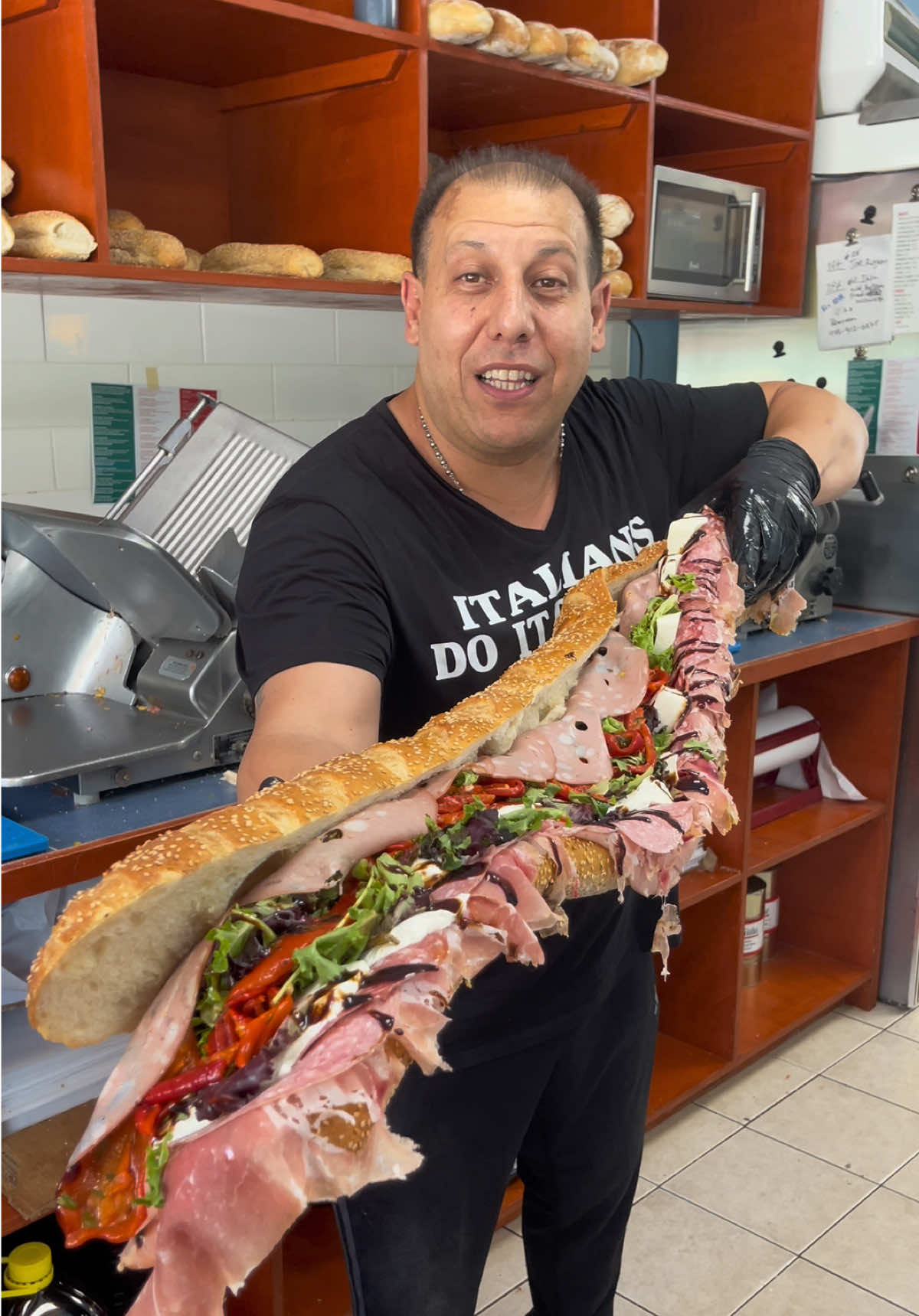 And that’s how it’s done at @giovannis.italian.deli hope you guys got your super bowl orders in and enjoy the game day! God bless! #foryou #fyp #food 