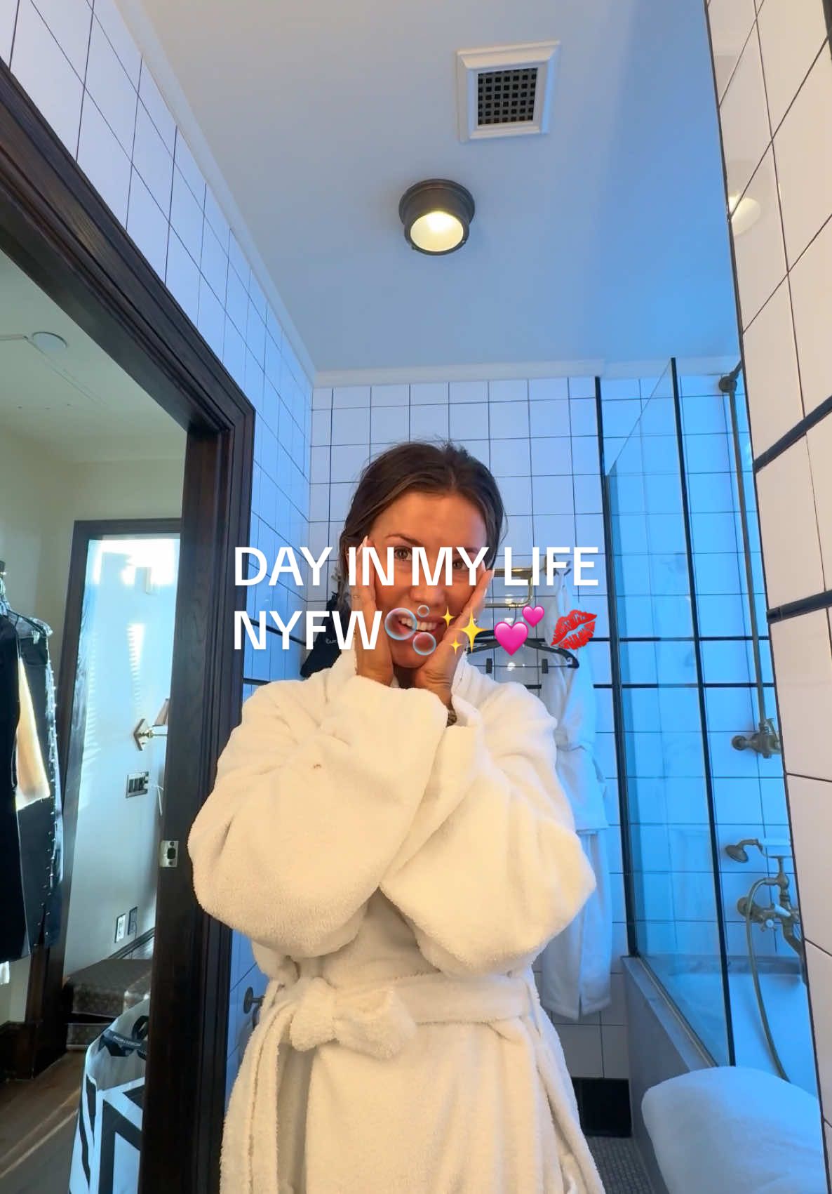 I’m journaling everything bc I’m soaking this ALL in! Meeting so many wonderful people, loving every show & enjoying every minute! On my way home but coming back Monday! 💕😍#nyfw #MomsofTikTok #dayinmylife #motherhood #morningroutine #morningvlog #dayinthelife 