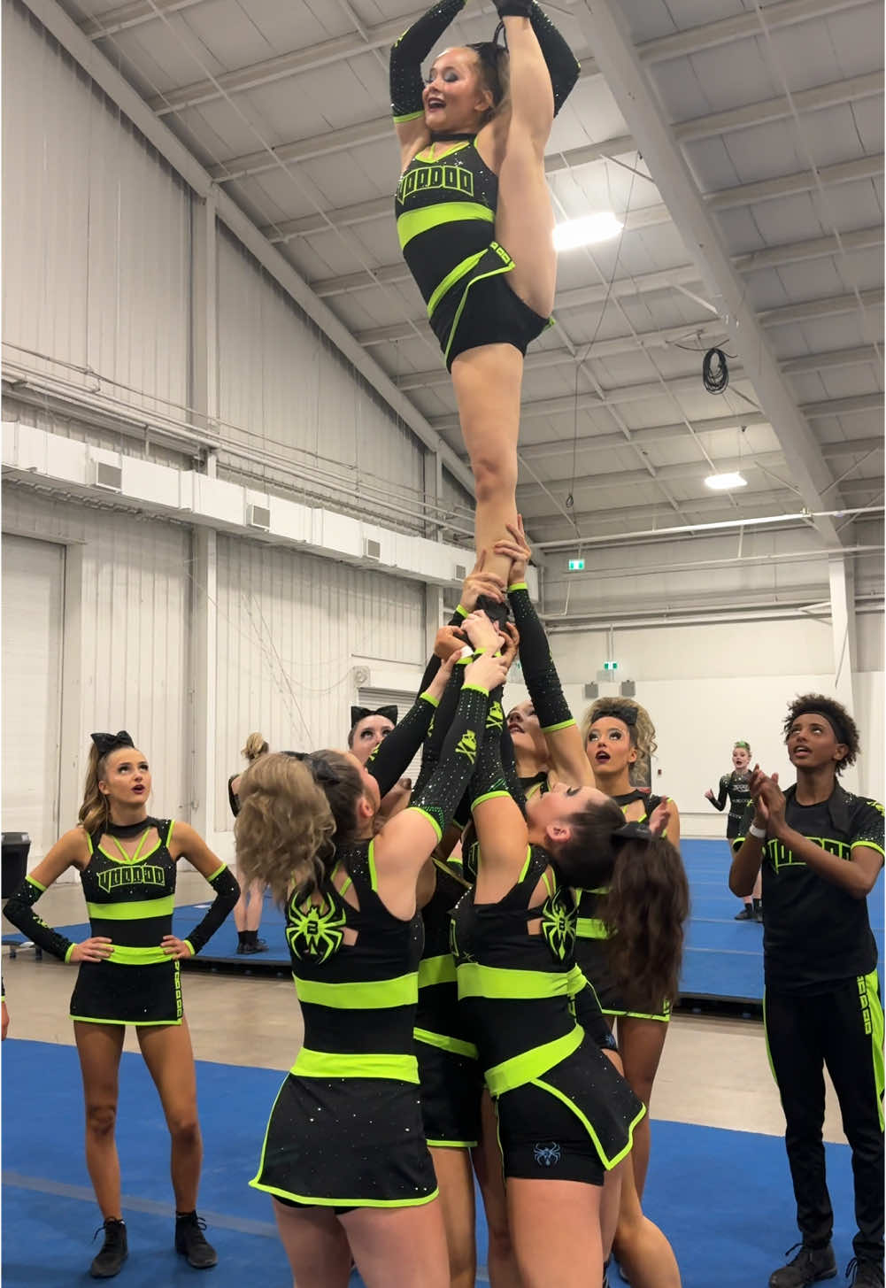 POWERful 💚 practice gym #OntarioChampionships #CanadianCheer #CheerTok 