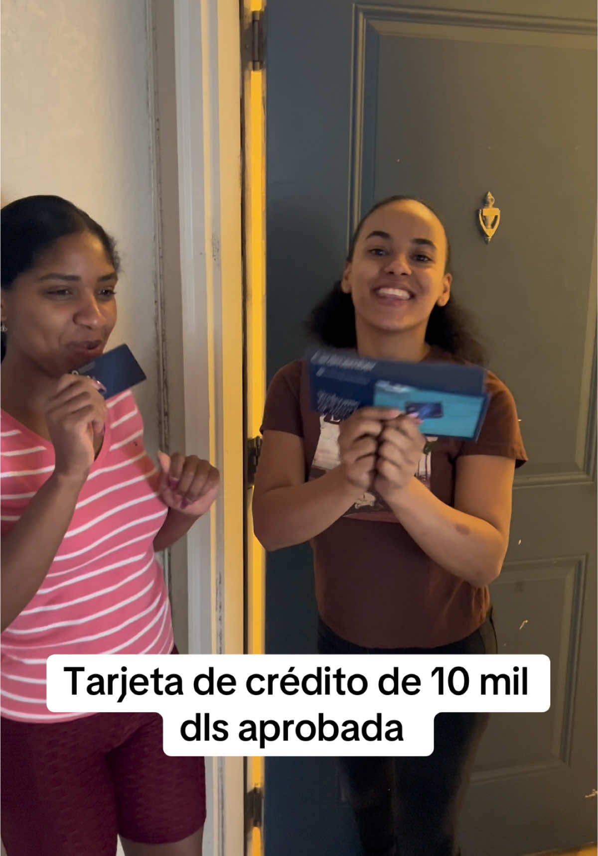 Más que feliz por ella si quieres la tuya ponte a limpiar tu crédito para que te llegue la tuya escríbeme para más información 🙏🙏💪 #credit #creditcards #creditcardtips #creditcardpoints #creditrepair #fyp #tarjetadecredito #aprobada #foryourpage #tarjetadecredito #paratiiiiiiiiiiiiiiiiiiiiiiiiiiiiiii #viraltiktok 