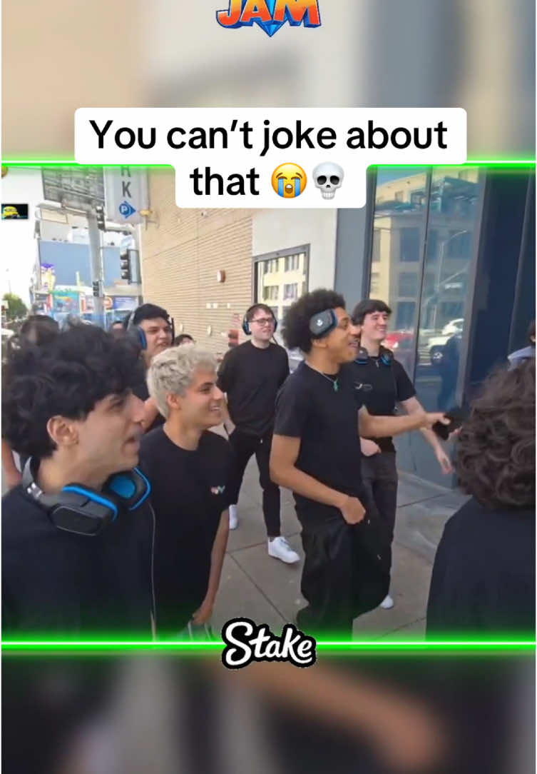 You can’t joke about that 😭💀 #stableronaldo #ronaldo #fazeclan #faze #fyp #payphone #adapt #fyp 