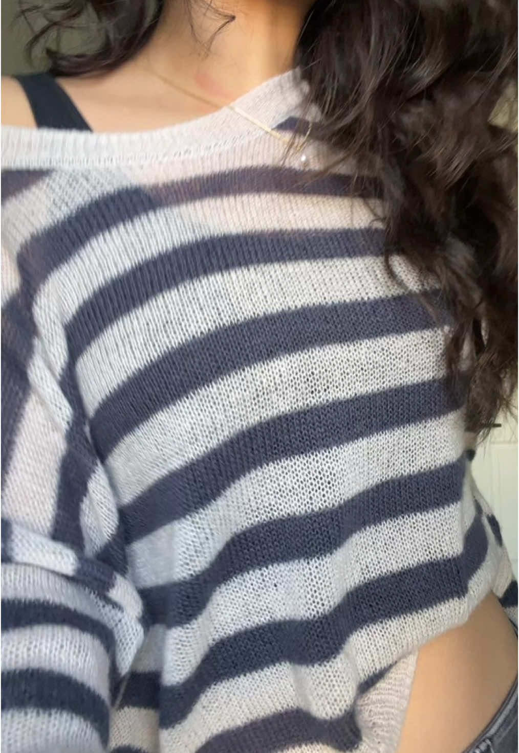 omg my hair looks so thick here #draft #OOTD #fitspo #outfitideas #fitcheck #hairstyles #hairstyleideas #hairtok 