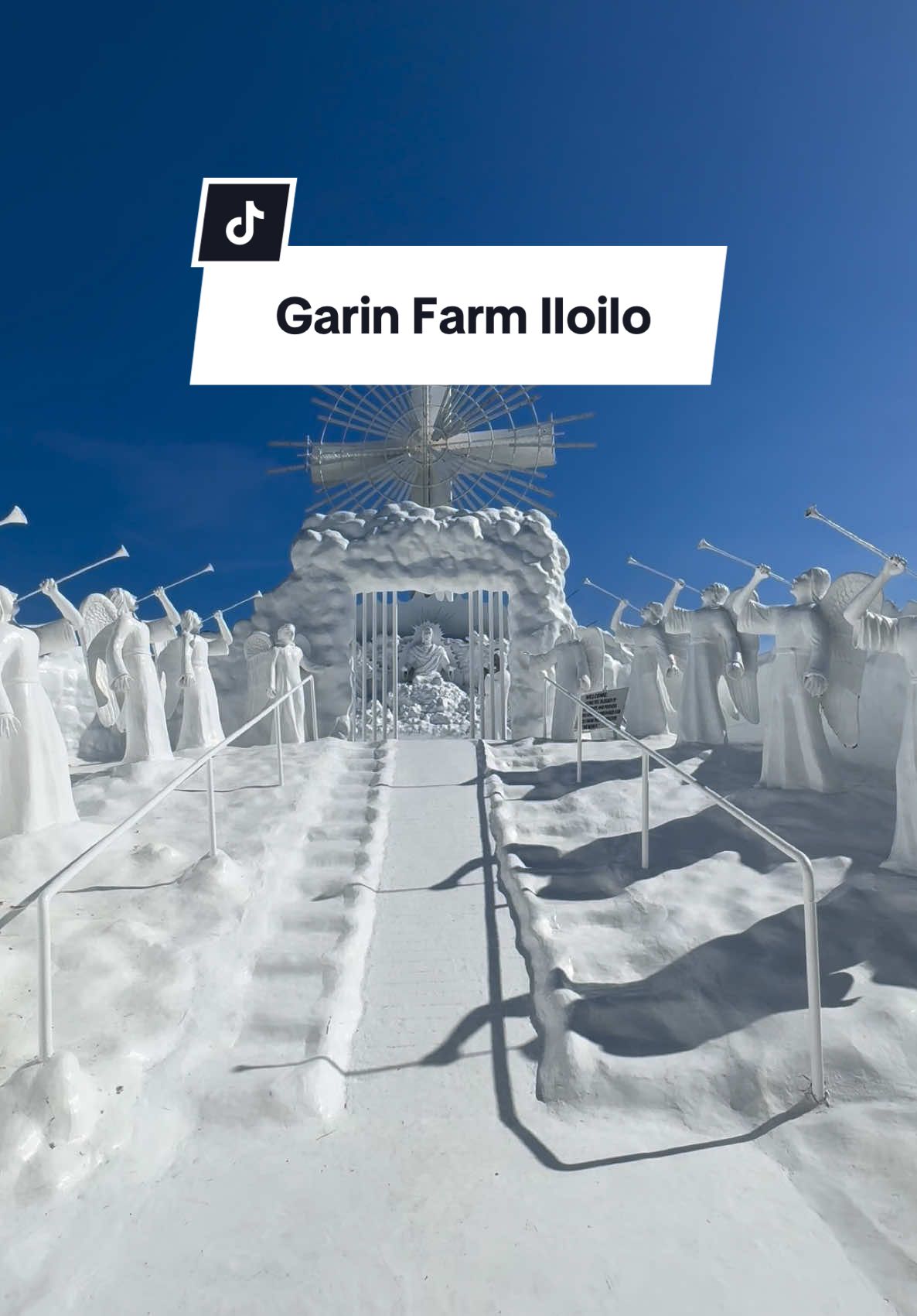 Def a must visit in Iloilo!! Plsss it’s sooo underrated pa but the place is sooo nice as in 😭 #garinfarm #iloilo #iloilocity #travel #fyp #fypシ゚ #traveltiktok #philippines🇵🇭tiktok 