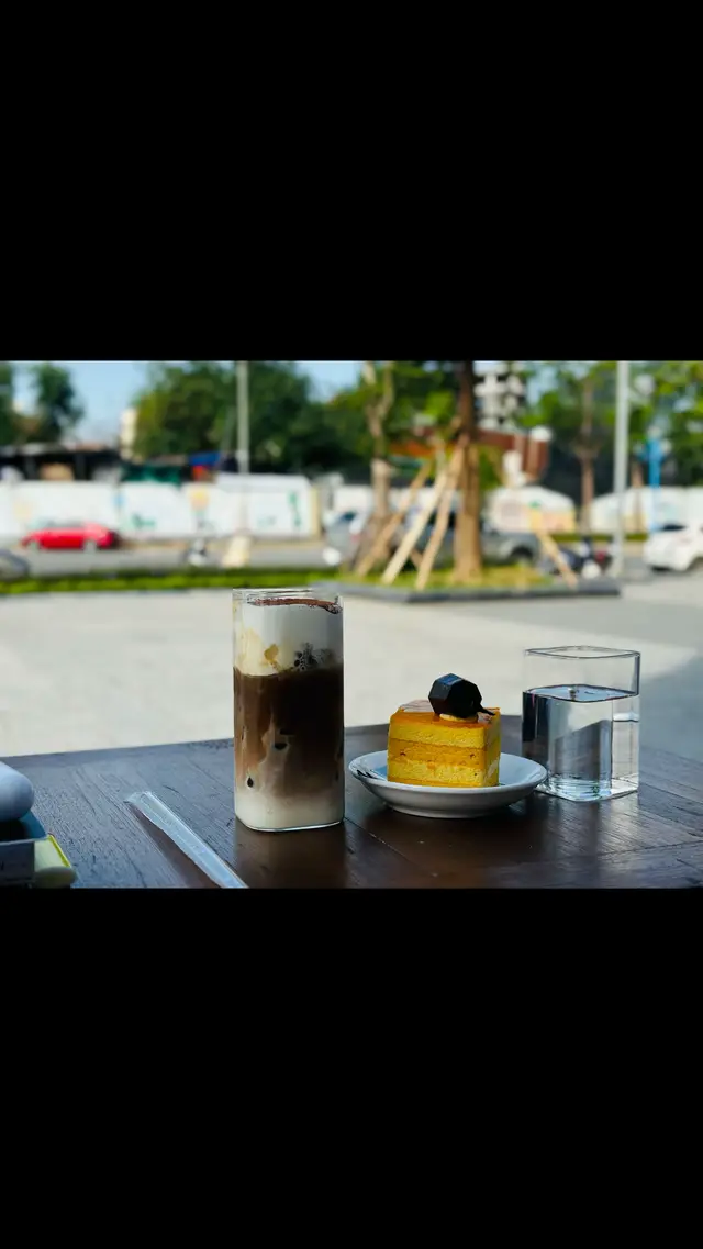 Tình cờ gặp giữa phố đông! Em đi ríu rít tay chồng, tay con...#(Nguyễn Bính)#thor 