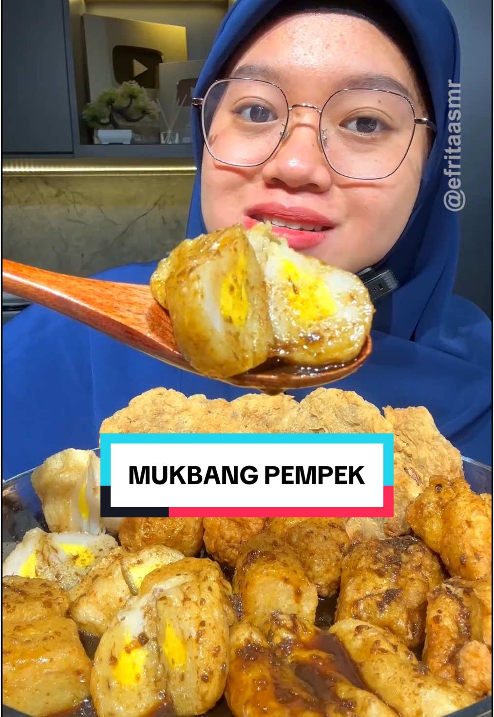 Membalas @fahzar💫🕊️✨ mukbang pempek komplit & tekwan maknyusss benerrr dari @Pempek.Acik88 #pempekacik #racunefrita #fyp #mukbangasmr #mukbangpempek #pempekpalembang 