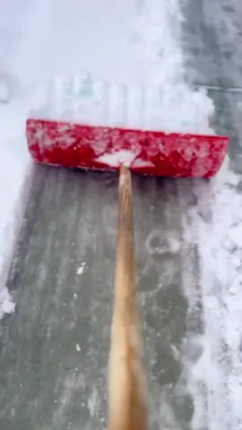 Winter under the snow and ice #cold #asmr #icecream #satisfyingvideo #fpy #fpyシ 