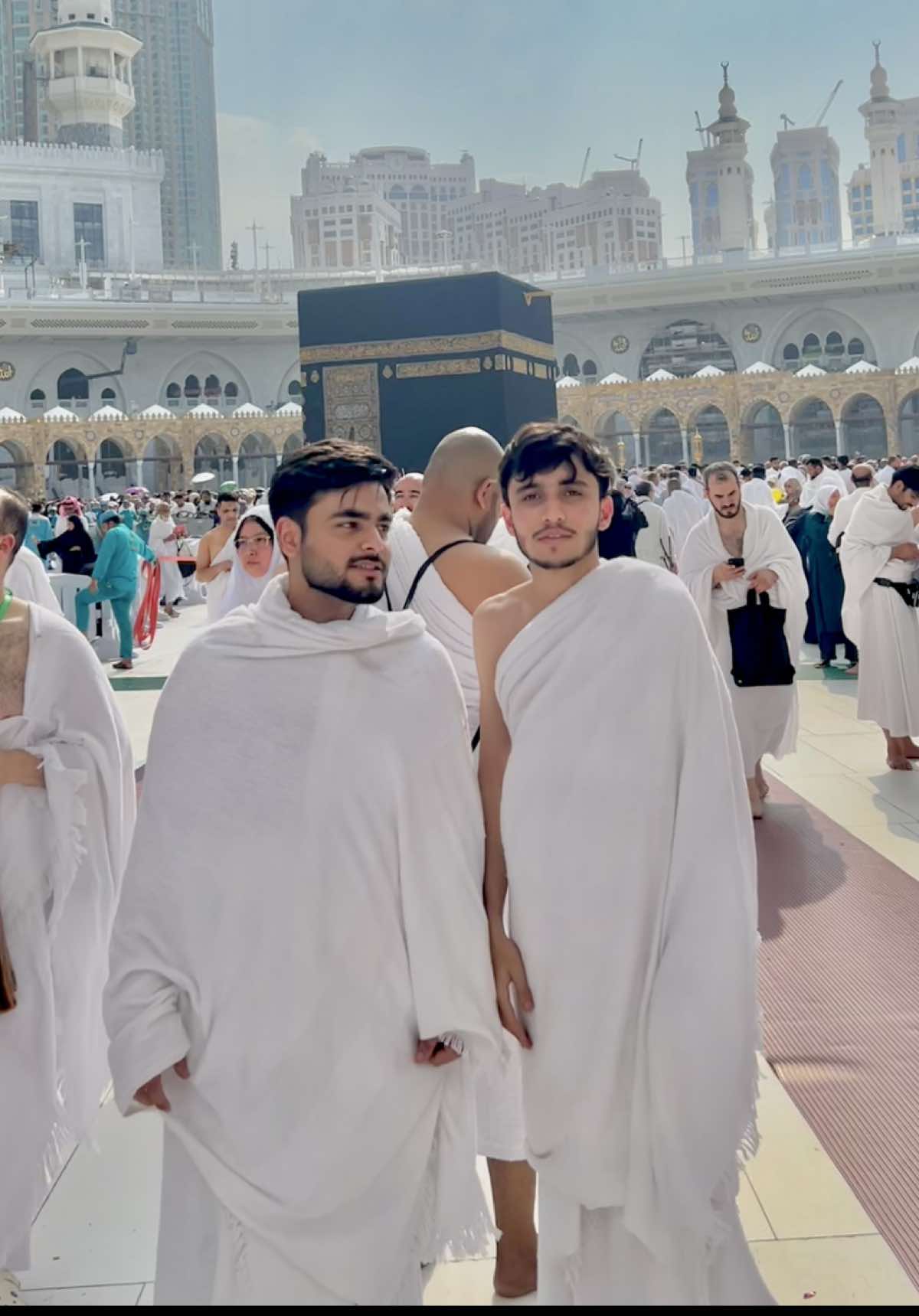 umrah with brother🩶🤞🏻 #saudiarabia🇸🇦 #foryou #umrah #makkah #madina #foryoupage #fyp #withbrother #alhamdulillah #macca #fypシ゚ # 