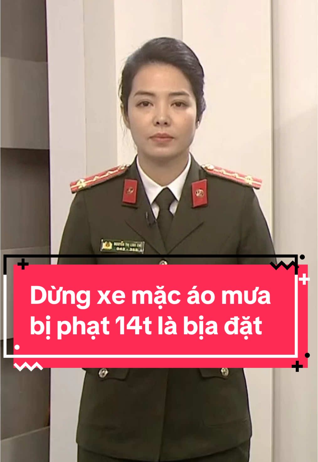 Thông tin dừng xe máy để mặc áo mưa bị phạt 14 triệu đồng là bịa đặt, xuyên tạc #congan #hanoi #dungxemacaomua #phat14triệu