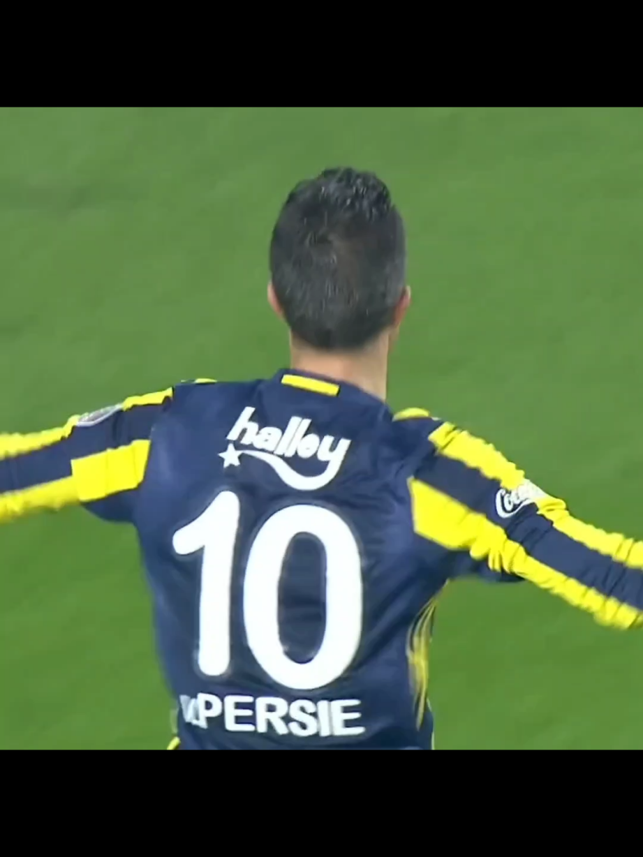 merhaba Fenerbahçe... daha fazlası için takip edin  #fenerbahçe #robinvanpersie #rvp #arsenal #arsenewenger #manchesterunited #feyenoord #uçanhollandalı 