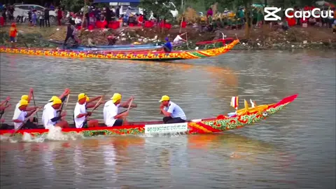 Nhắc đến xứ sở cù lao thì chúng ta sẽ nghĩ ngay đến KosTung cù lao dung đội ghe duy nhất của huyện cù lao dung #suhuong #ghengo2025 #đuaghengosoctrang 