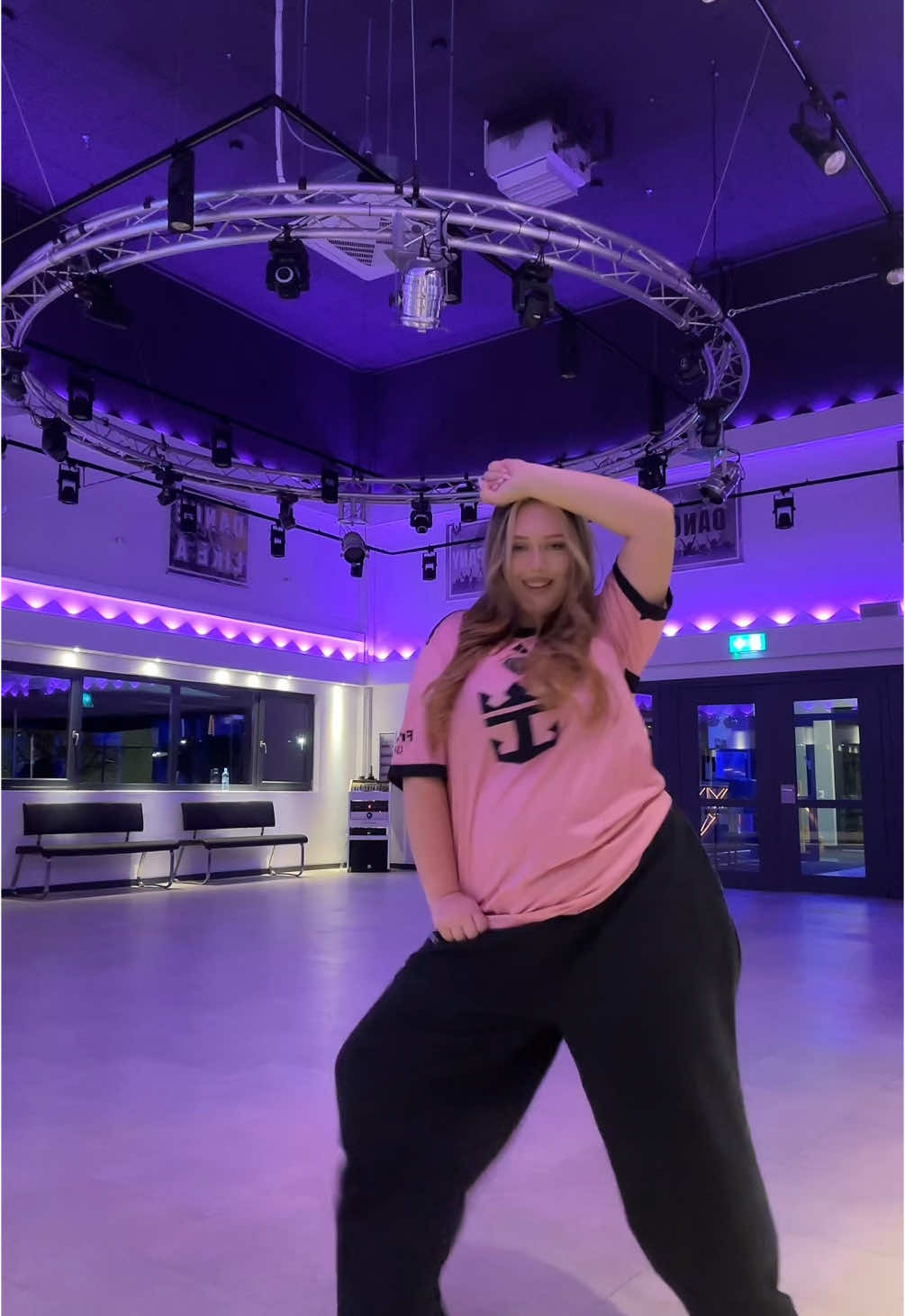 #tiktak#dancer#dancehall#dancechallenge by @Lisa💋  