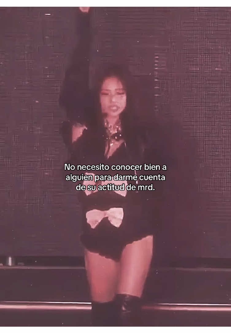 #JENNIE || Me doy cuenta rápido. #jennie   #blackpink   #fypシ゚   #tiktok   #saquenmedelflop 