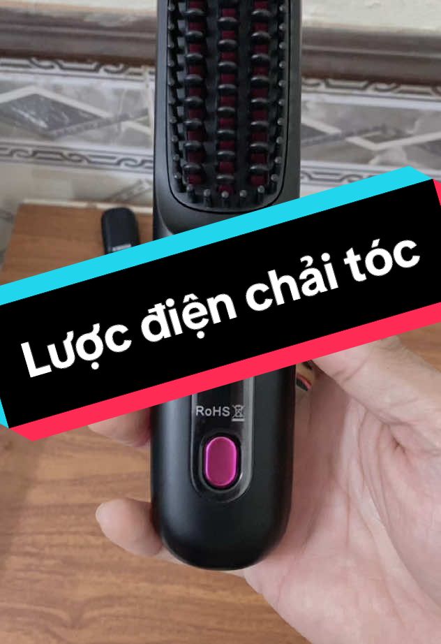 Lược Điện Chải Tóc Không Dây Ion Âm GODWELL Chăm Sóc Tóc Suôn Mượt Tạo Kiểu Dễ Dàng Mang Theo##tiktok##thoitrangnu##luocchaitoc