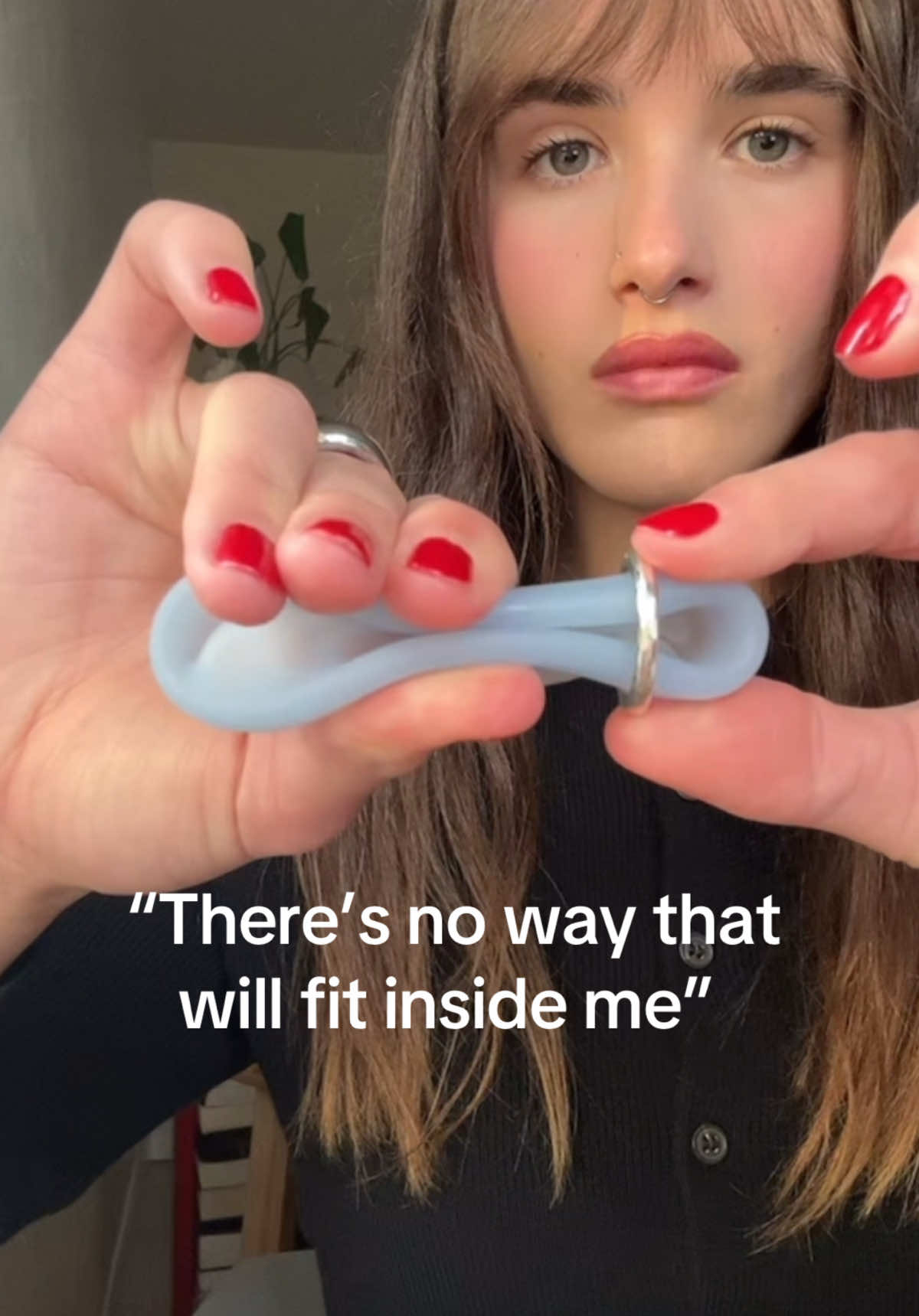 Saalt’s Menstrual Disc folds small enough to fit through a ring 👀 #menstrualdisc #saaltdisc #periods #saaltdiscduo #periodtips #tampons #pads 