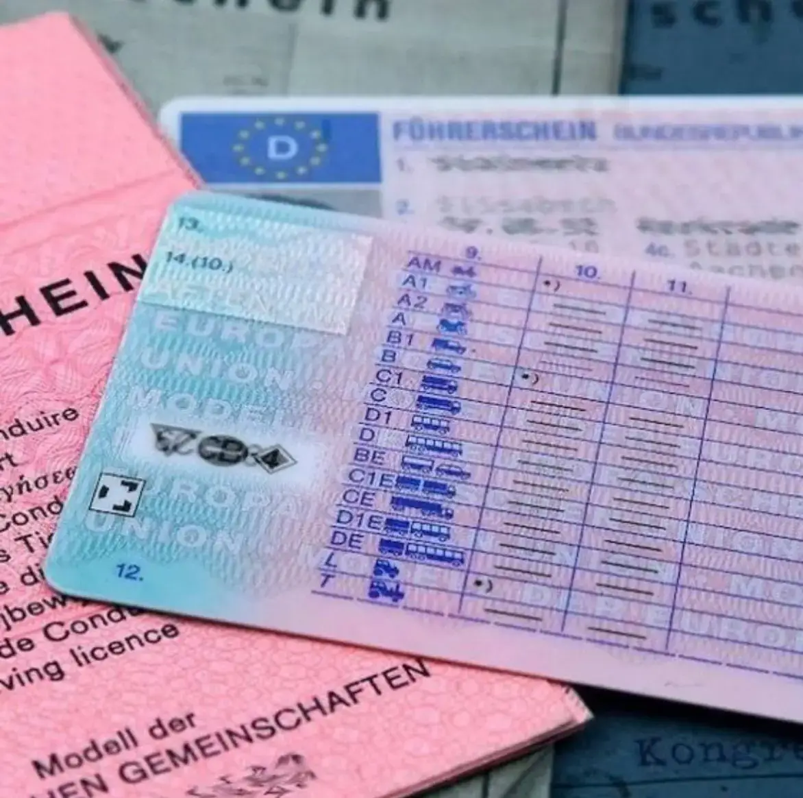 Kontaktieren Sie mich auf WhatsApp: +48 693 247 716 #fahrschule #fürsie #führeschein #quiz #verkehrsschild #bilderquiz #wissen #algemeinwissen #viral #germany #driver