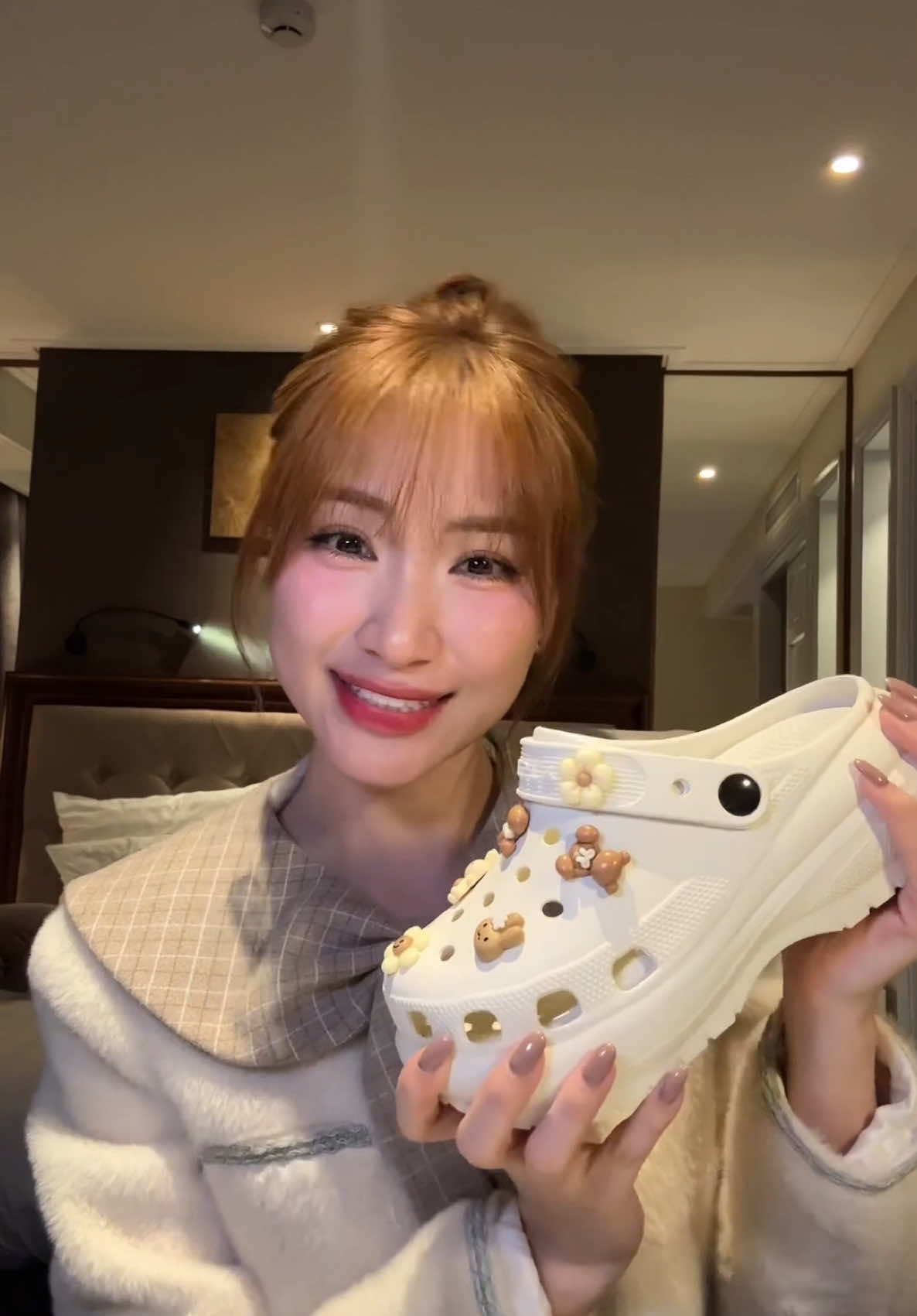 Dép Nesty mà chị đẹp Hoà Minzy đang mang được sản xuất thế nào? Cùng Rin khám phá nhé👉#nesty #nestyvietnam #dep #depnesty #hoaminzy #tuhaohangviet #thinhhanh #xuhuong #viral #hottrend 