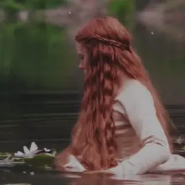 this movie is absolutely incredible. the costume design is CRAZYYY  #ophelia #2018 #edit #foryou #fypシ #middleages #medieval #fantasy #daisyridley #daisyridleyedit #art #revival #aesthetic #renaissance #moodboard #fairytale #folklore 