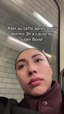 Ça va comment le réveil vous ?? Moi j’ai plus d’âme dans les yeux tellement je suis KO 😂 