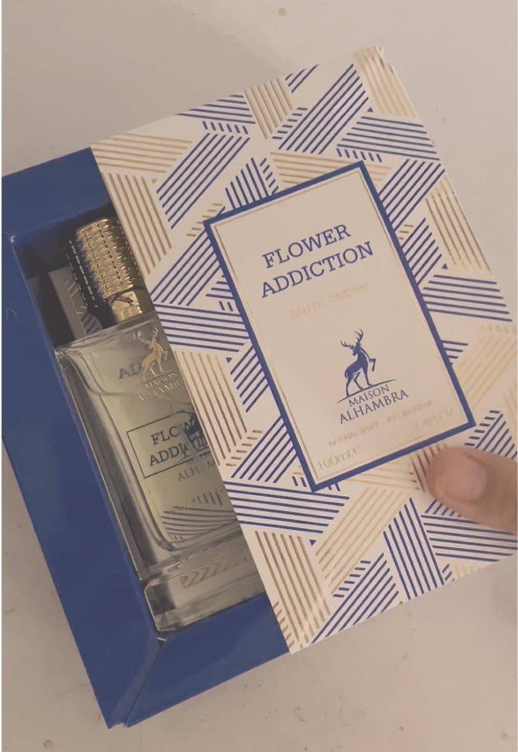 Perfume Dubai very recommended, dupes utk high end brand.  #dubaiperfumes  #perfumetiktok  #perfume  #dupes #arabperfume  #racuntiktok  #perfumeraya  #wangi  #perfumearab #fyp  #fashion  #alhambra  #perfumelover  #perfumecollection 