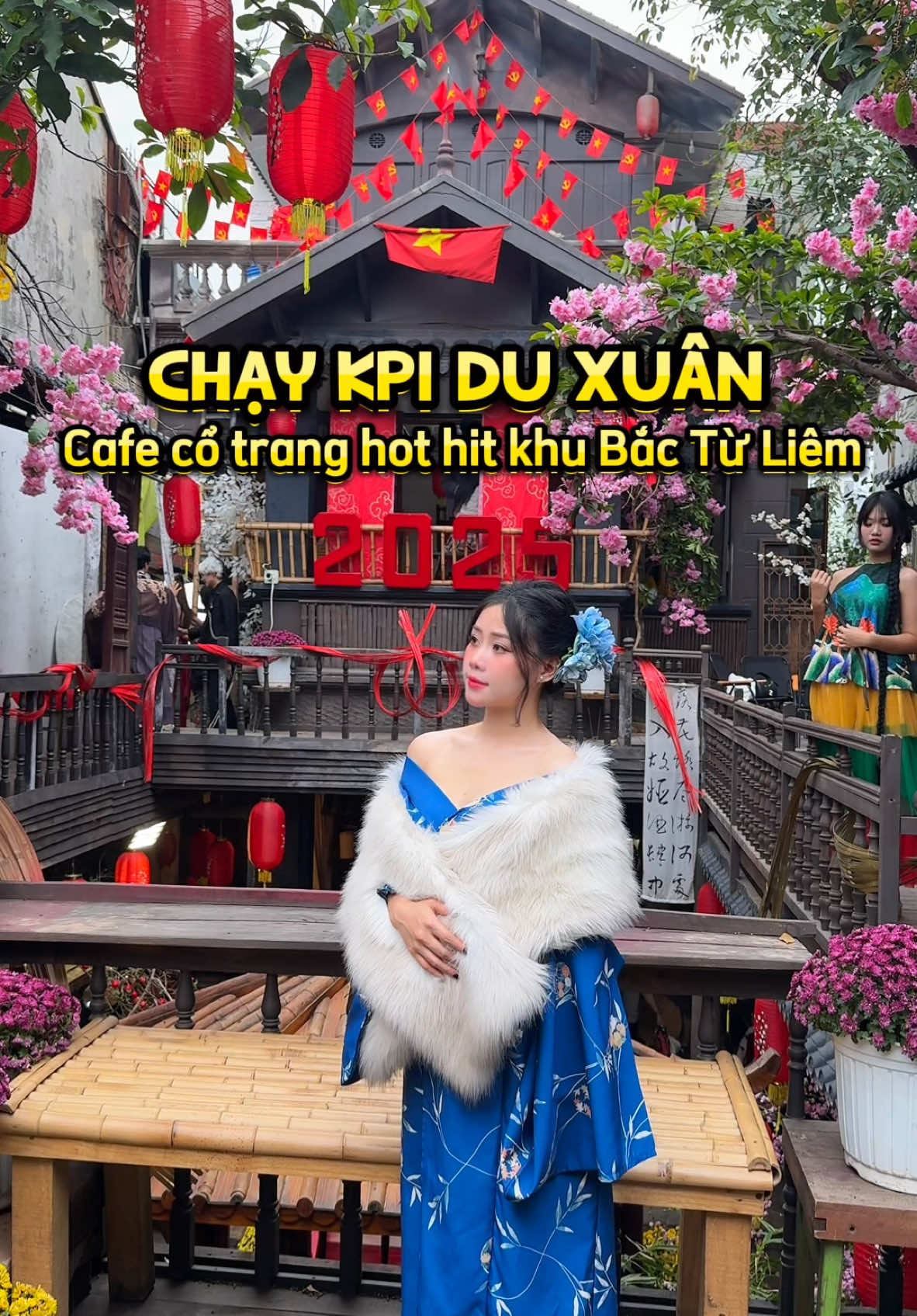 Thấy bảo đang hot mặc kimono, tớ tìm ra quán cafe cổ trang quá nhiều trang phục xinh nè #wahacoffee #cafecotrang #cafe #chothueaodaihanoi @Waha coffee 