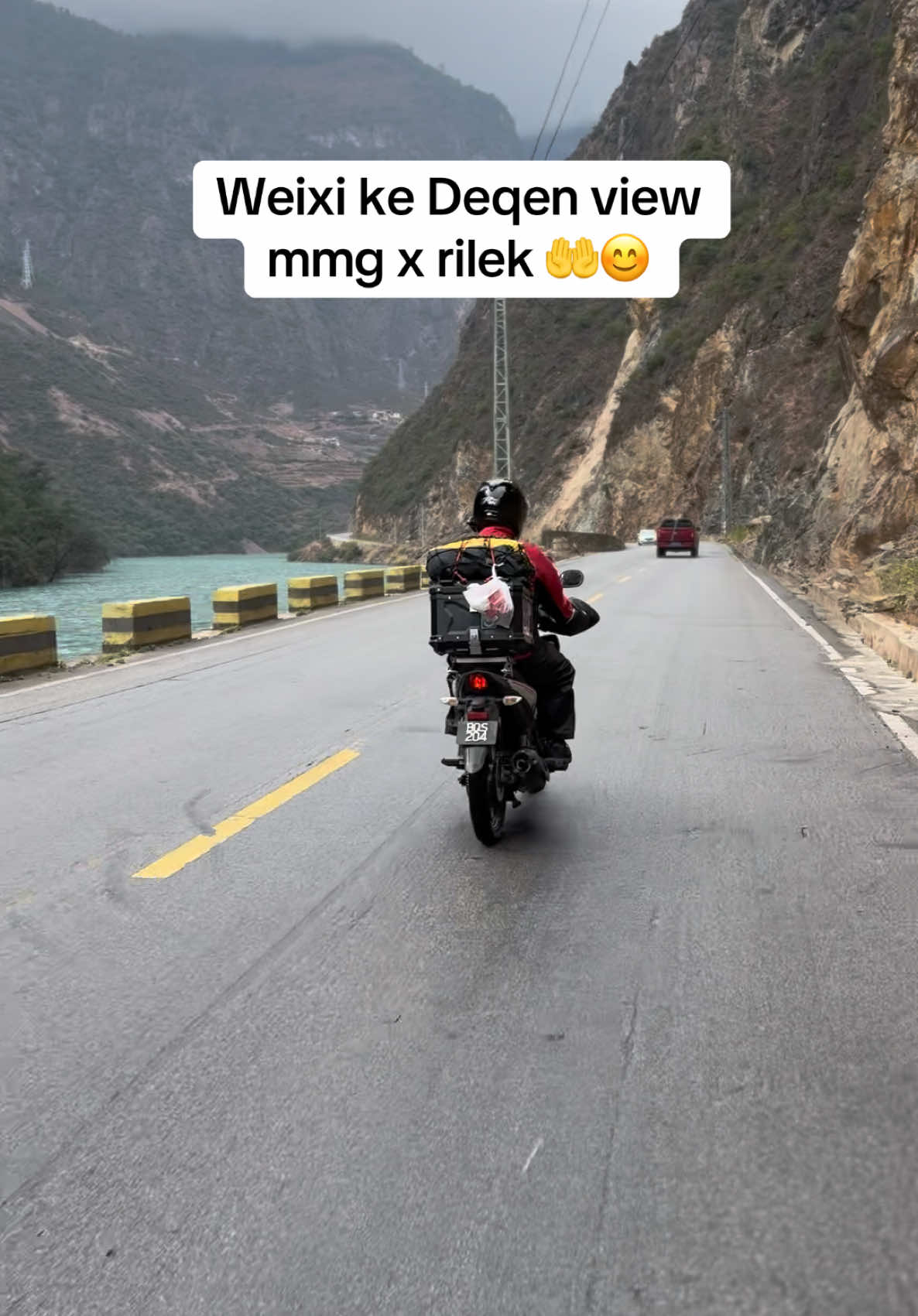 Day 10, day 5 in China.. view mmg sgt2 cantik.. sampai x tau nak belanja view yg mana 😬 #awangbundle #kapcaitouring #lcv8 #lc135 #ridechina #kapcairidechina #fypシ 