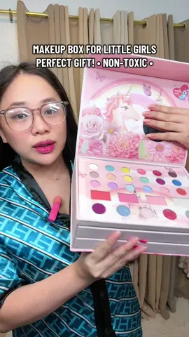 MAKEUP BOX FOR LITTLE GIRLS PERFECT GIFT! • NON-TOXIC •