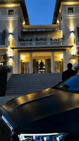 persistência é a chave para alcançar o sucesso🚀💸 #Lifestyle #luxury #millionaire #wealth #success #liberdadefinanceira 