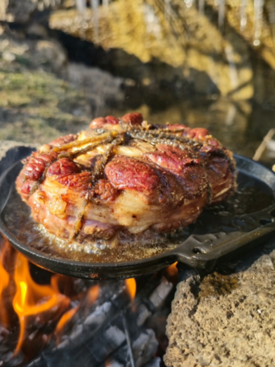 Doğada XXL Hamburger Yapımı 🔪 | Making XXL Hamburgers in Nature #nature #survival #Outdoors #woods #hamburger #meat 