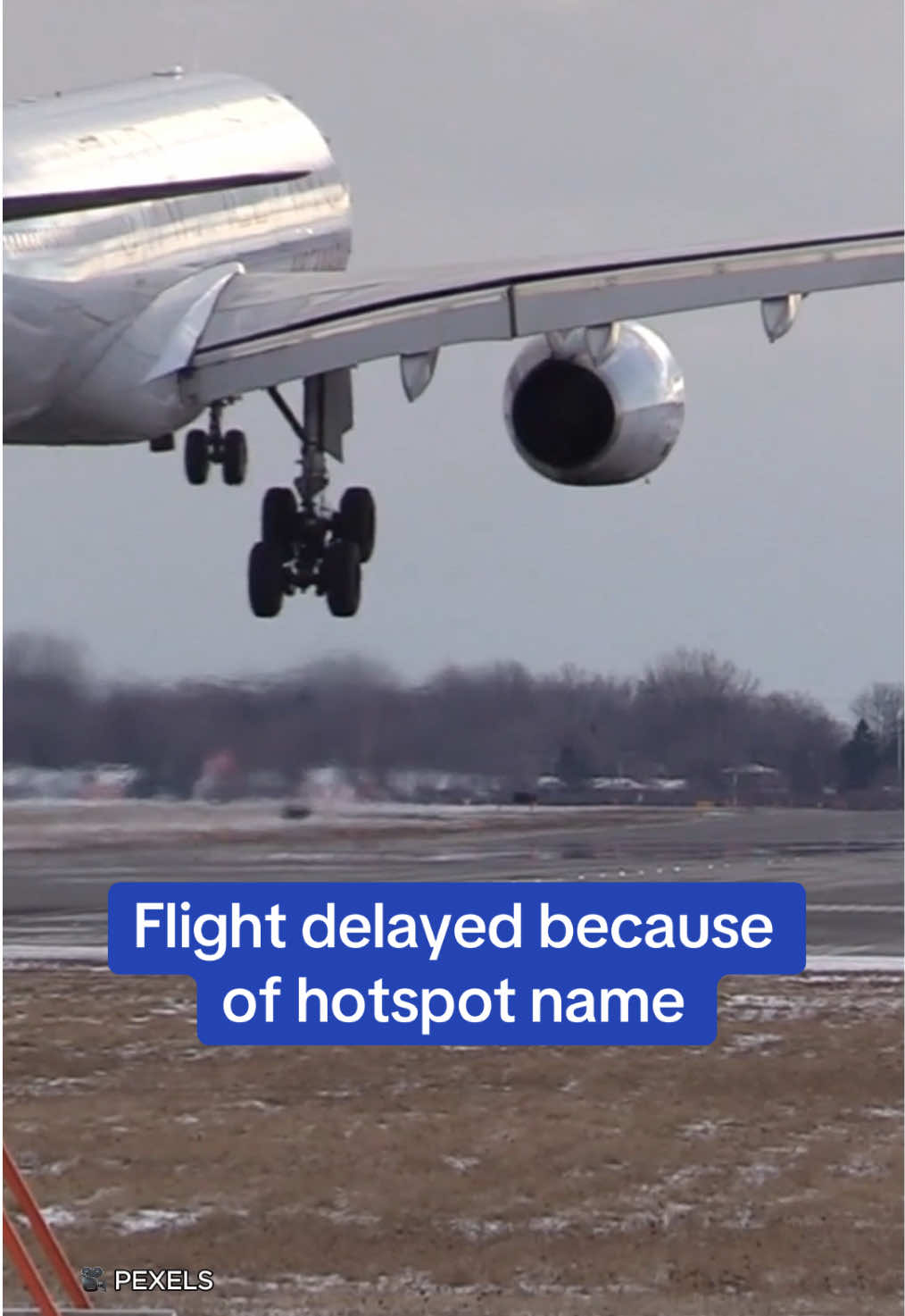 The American Airlines flight was delayed at Austin Airport and stopped from leaving for Charlotte, NC. 'Cue the groaning from the entire f***ing plane when the cop announced this,' one passenger recalled. 'The whole thing was just so f***ing infuriating because after all that they were not even able to determine who the hell did this s***.' 🎥 PEXELS #plane #prank #news #americanairlines #flight #airport 