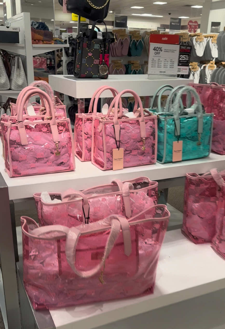 Super cute new summer  @Juicy Couture bags! #juicycouture #bags @JCPenney  #pinkvibes #summervibes #hanbags 