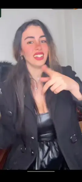 ميرنا بترقص في الايف 💔👏👏👏#ميرنا بترقص دلوقتي 