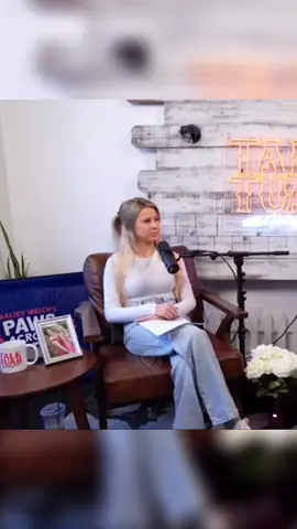 Haley Welch on her rug pull 😑 #fyp #foruyou #podcasts #haileywelch #banks #hawktuah #talktuah 