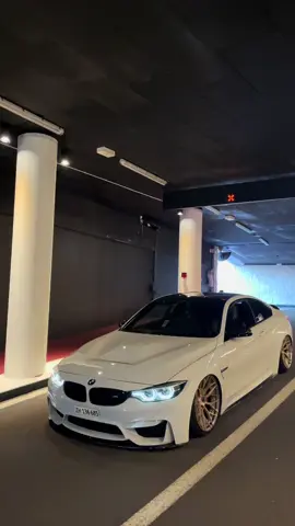 Old Car BMW M4 CS #foryoupage #bmw #viral 