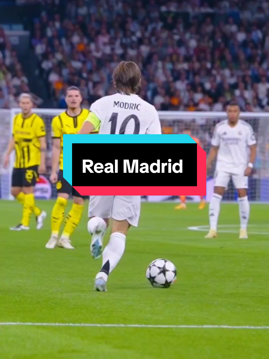 Real Madrid  #realMadrid #footballtiktok #futebol #vinicius #bellingham #valverde #modric #skills #soccertiktok#trend #football_skills💯 #dz_madrid_beta🇪🇦 