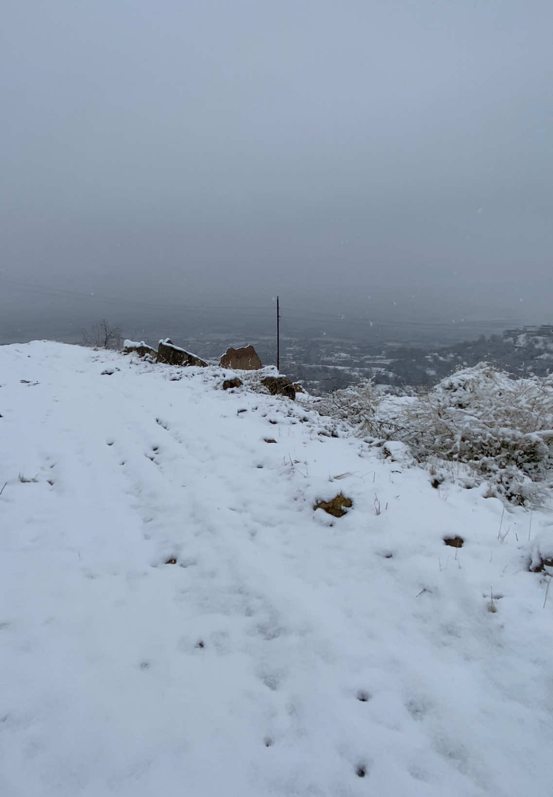 12:09 🤍 #kurdistan🇹🇯️ #kurdistangirl💚💛❤ #rojava_rojhlat_bakor_başor #slemani_hawler_dhok_kerkuk_text_r #کوردم #kalary #halabja #snow 