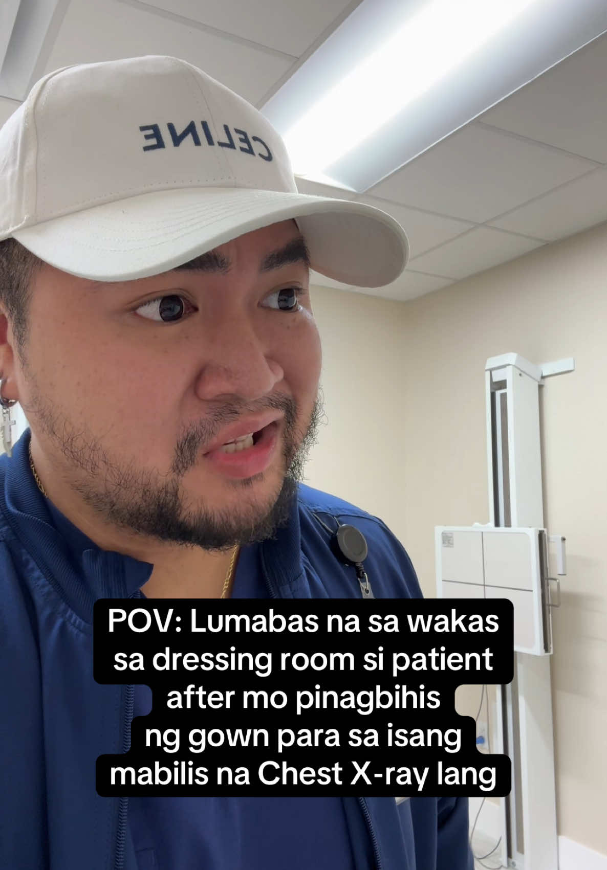 30 minutes na sya nagbihis tapos paglabas nya baliktad pa ang pagsuot ng gown ni madam. Grave ang pagkamonyeka! #fyp #fypシ #pinoyradtechinUSA #pinoyinflorida🇺🇸 #pinoyradtechinusa #radtechtok #radtok #radtechlife #radiographer #xraytechnologist #xraytech #radiologictechnology #radiologictechnologist☢️ #xray 