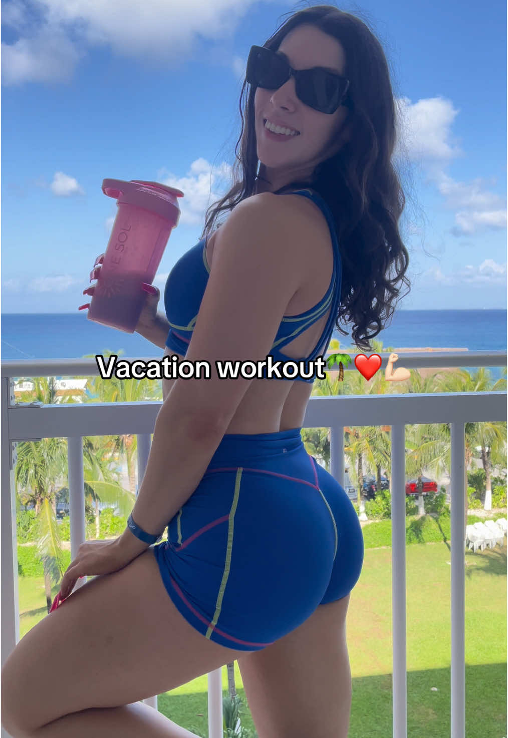 Chill vacay workout🩷 hydration sticks from @One Sol  - Valentine’s Day sale starts today!! Everything is 15% off!! Go check it✨ #workout #gym #Fitness #GymTok #gymtiktok #FitTok #fittiktok #fitnesstiktok #fitnesstok #fitgirl #gymgirls #onesol 