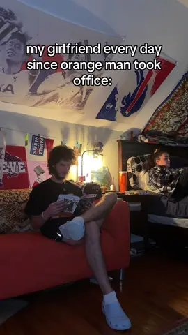 bro just be supportive of her #fyp#politik#trump#funnyvideo #gf #meme 