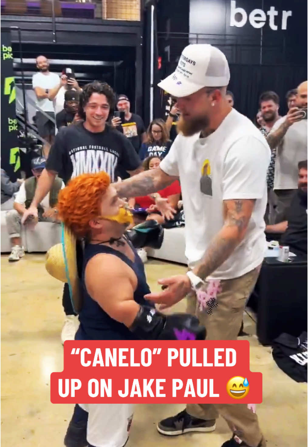 #JakePaul continues to troll #Canelo 😭 (via @Betr) #CaneloAlvarez #boxing #combatsports #trolls 