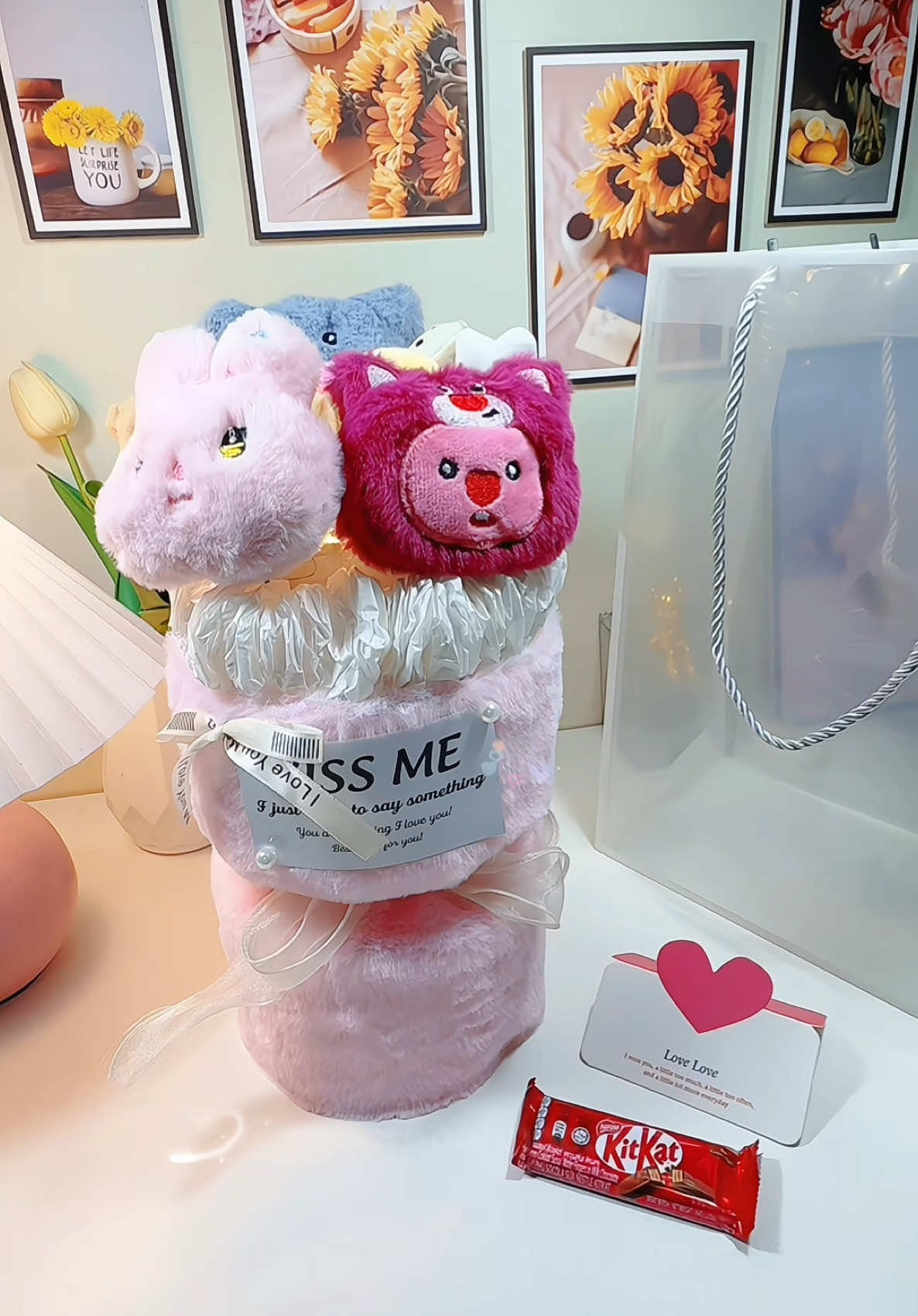 Bó hoa gấu bông , bó hoa sáp thơm dành tặng bạn gái siêu dễ thương ✨ #quatangbangai #quatangsinhnhat  #valentine #14thang2  #8thang3  #setquatang #duchotanthe  #ngocthanhngo #tinireview 