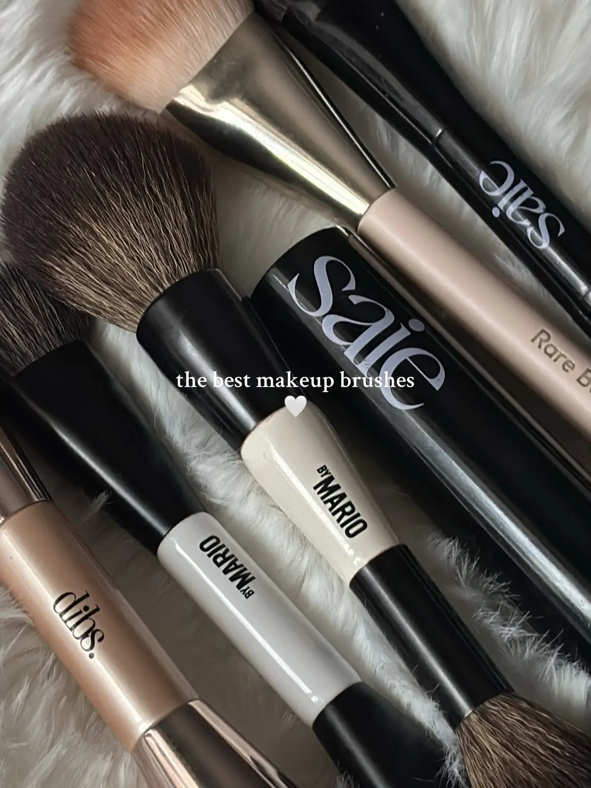 my holy grail makeup brushes that give me the most flawless glam ✨🤍 #favorites #makeupbrushes #brushes #saiebeauty #makeupbymario #rarebeauty #dibsbeauty @Saie @Rare Beauty @makeupbymario @DIBSBEAUTY 