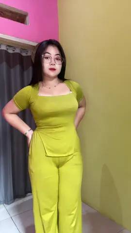Lutcuuuu✨bb 63 tb 154 pas banget ukuran xl🥰
