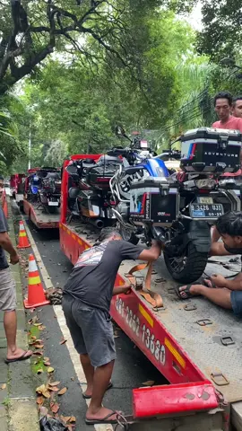 gasssss #adctowingservice #adctowingserviceklaten #towingmerah #fyp 