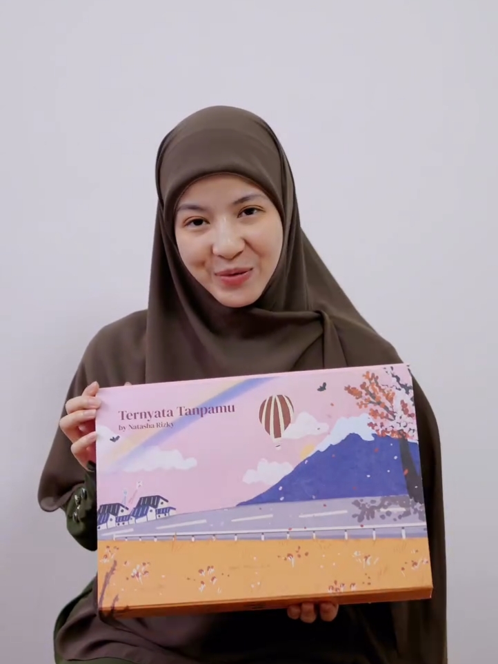 unboxing buku ternyata tanpamu 😃 #natasharizky  #artisindonesia 